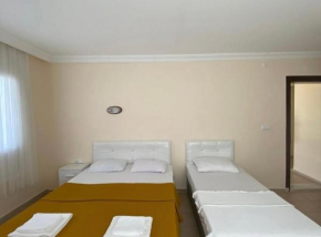 Mandarin Beach Hotel
